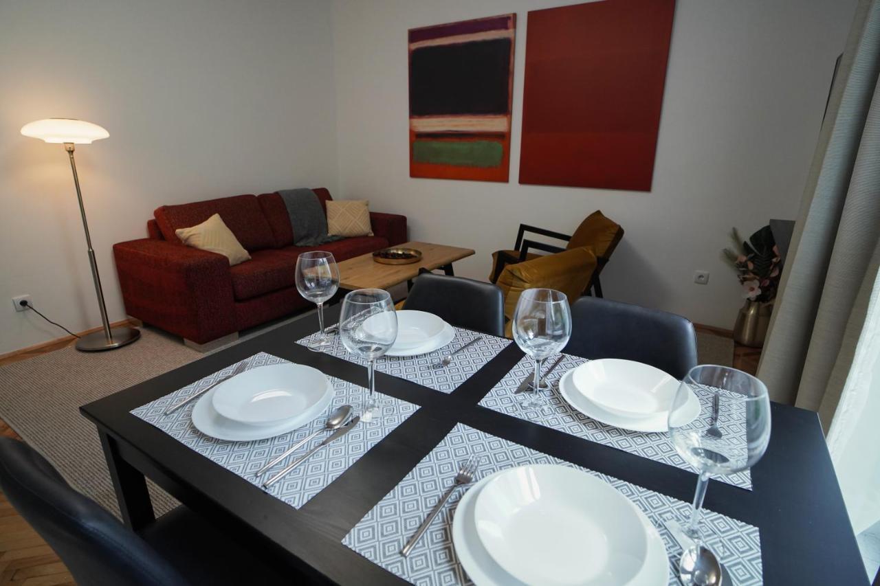 Quiet Luxury Family Apt Belgrade Fortress Center Exterior photo